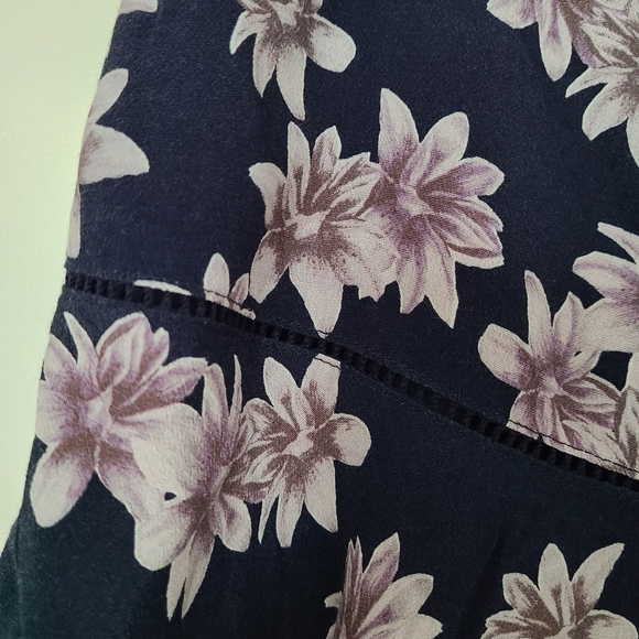 SUNDAY BEST ARITIZIA SKIRT - Picture 3 of 7